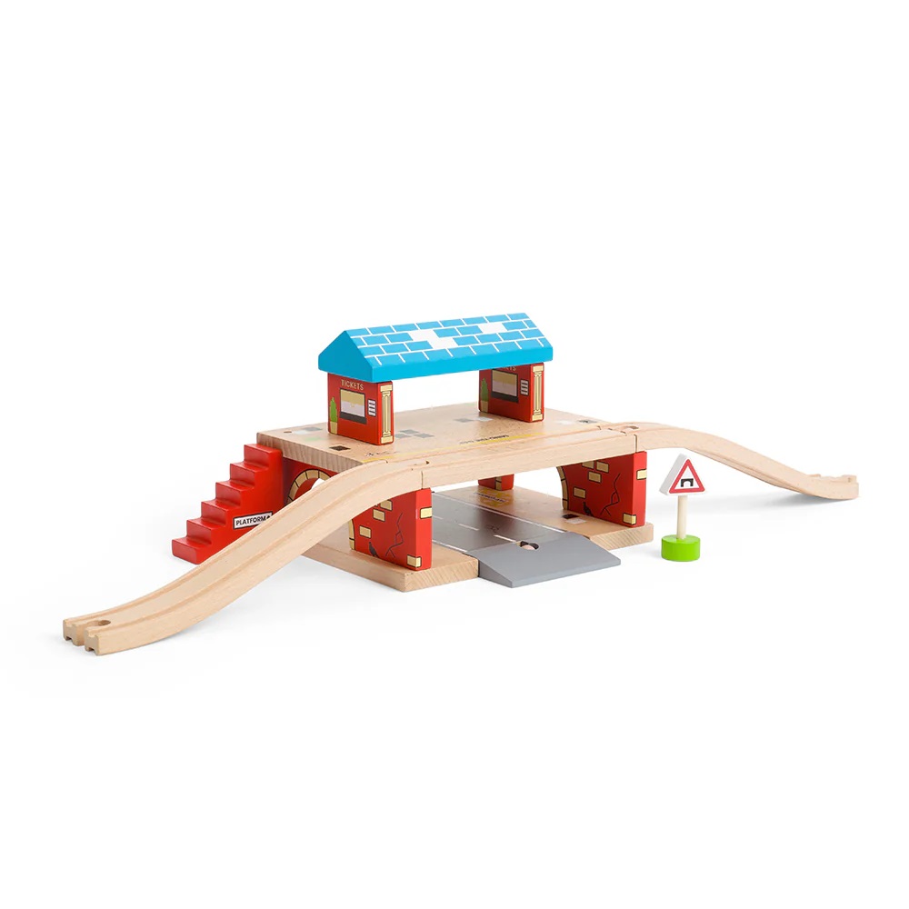 Bigjigs Rail Nádraží nad cestou - poškozený obal